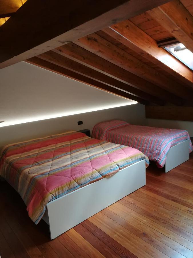 Casa Lorena Desenzano del Garda Luaran gambar